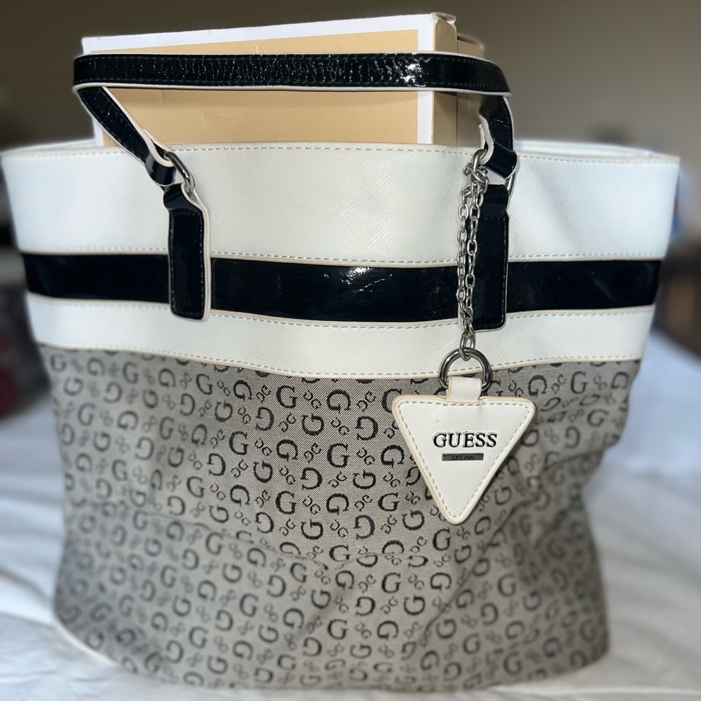Guess Tote Bag